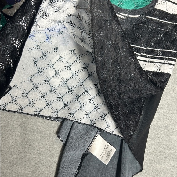 ALFRED DUNNER Tropical Cruise Vacation Spring Summer Cool Oversized Floral Top - Picture 11 of 14